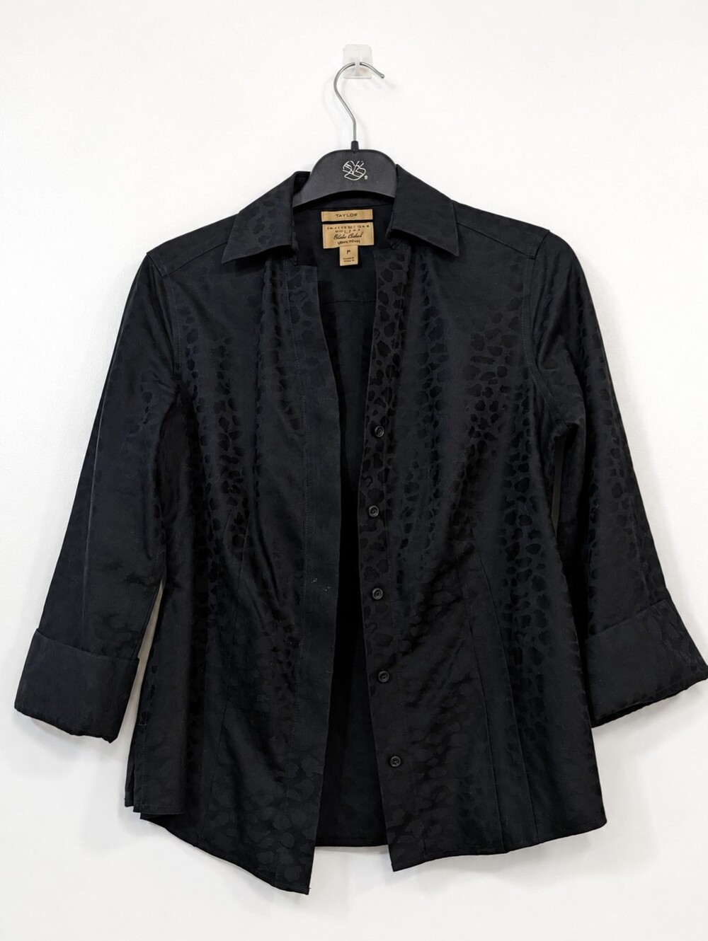 Taylor Investments Petite Gold Label Black Animal Print Jacquard Blouse 4P - Picture 2 of 5